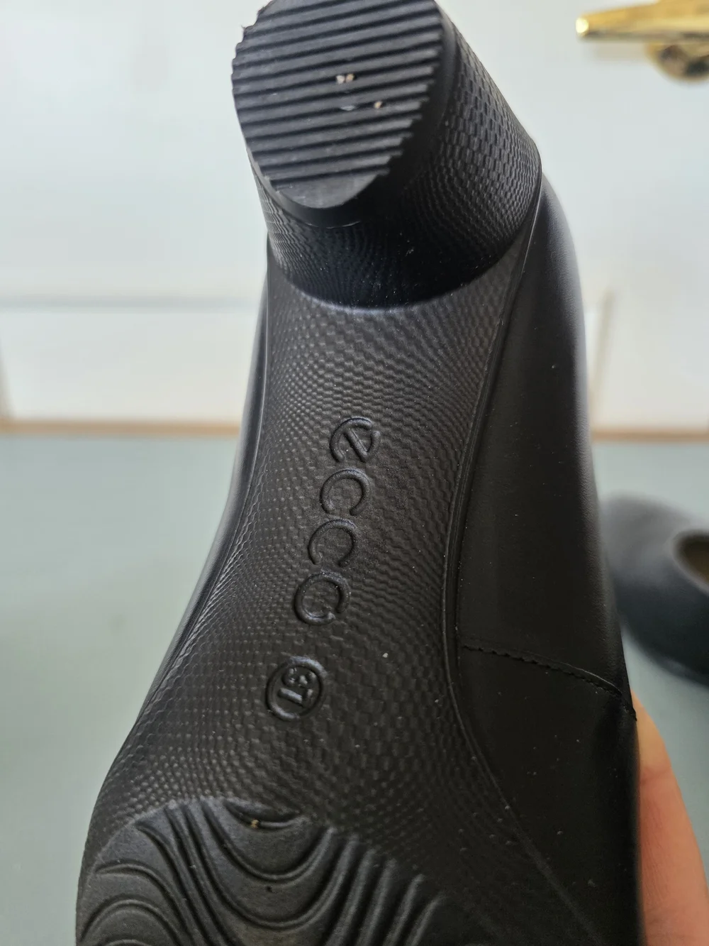 ECCO Dress Classic Black Leather Block Heel Pump; Size 37 Danish Design Comfort - Picture 9 of 9